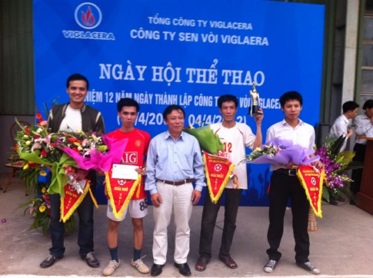 Kỷ niệm 12 năm thành lập Công ty Sen Vòi Viglacera